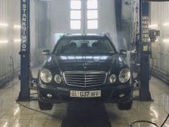 Car Image Blur