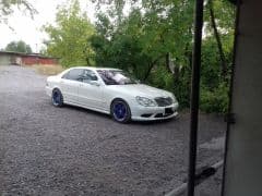 Car Image Blur