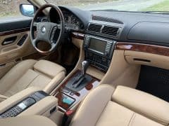 BMW 7 серии III (E38) Рестайлинг космос