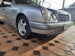 Car Image Blur