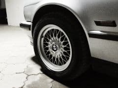Car Image Blur