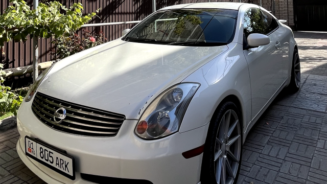 Nissan Skyline XI (V35) Sky