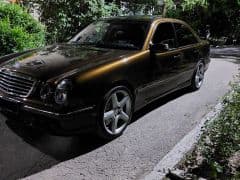 Car Image Blur