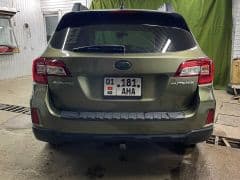 Car Image Blur