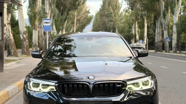 BMW M5 VI (F90) 