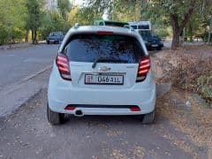 Car Image Blur