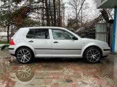 Car Image Blur