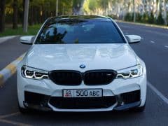 BMW M5 VI (F90) белоснежка