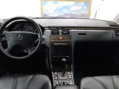 Car Image Blur
