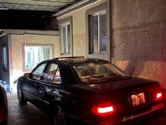Car Image Blur