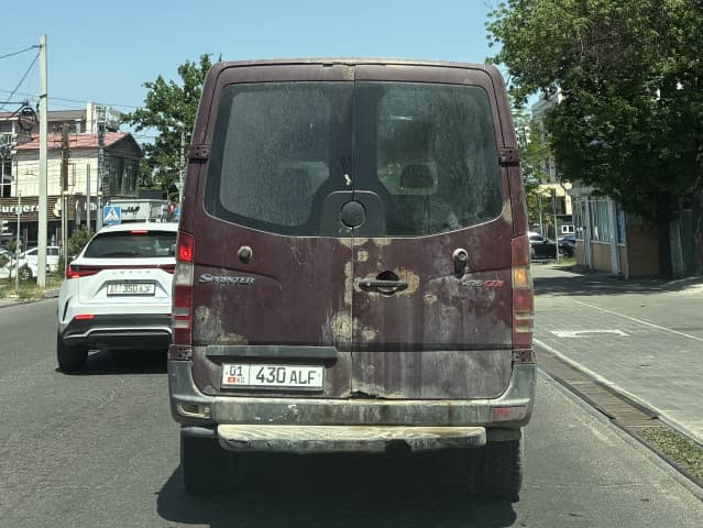 Car Image Blur