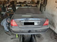Car Image Blur