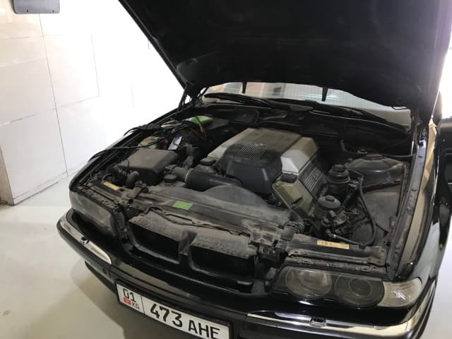 Car Image Blur