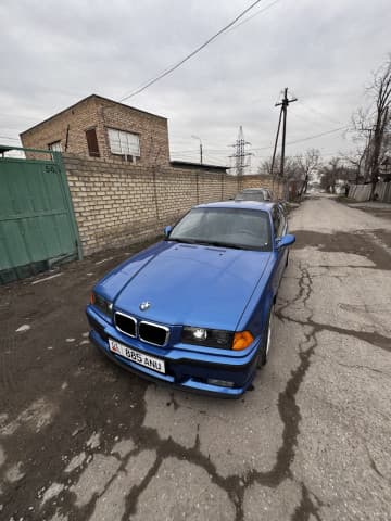 Car Image Blur