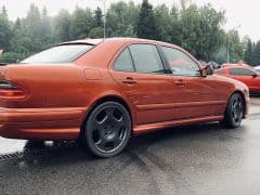 Car Image Blur