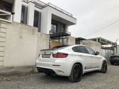 Car Image Blur