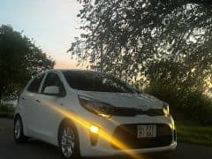 Car Image Blur