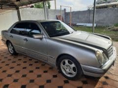 Car Image Blur