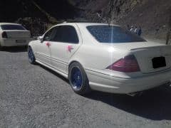 Car Image Blur