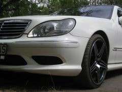 Car Image Blur