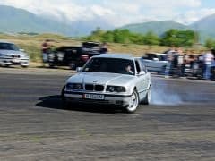 Car Image Blur