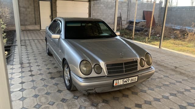 Mercedes-Benz E-Класс II (W210, S210) E 240 Elegance