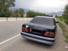 Car Image Blur
