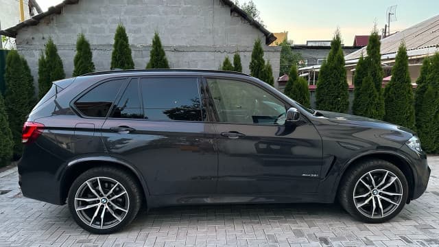 BMW X5 III (F15) 