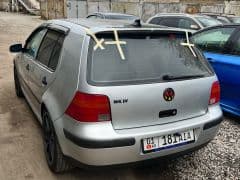 Car Image Blur