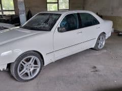 Car Image Blur