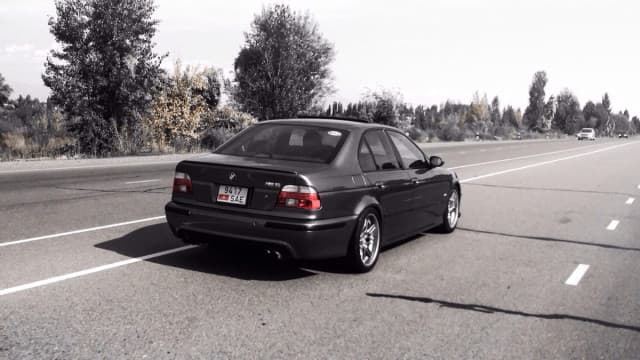 BMW M5 III (E39) 