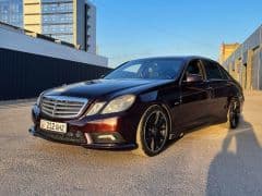 Car Image Blur