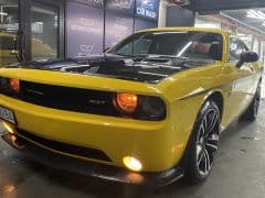 Dodge Challenger III Рестайлинг Настоящий yellow jacket