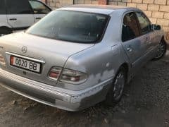 Car Image Blur