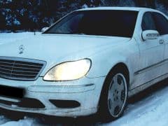 Car Image Blur