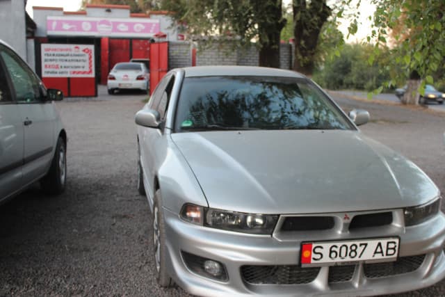 Car Image Blur