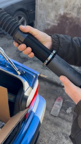 Car Image Blur