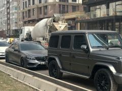 Car Image Blur