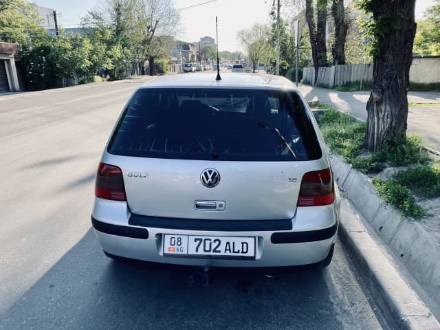 Volkswagen Golf IV 