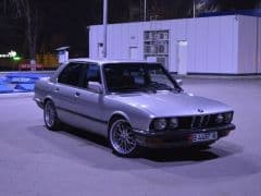 Car Image Blur