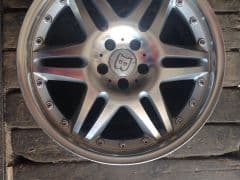 Car Image Blur