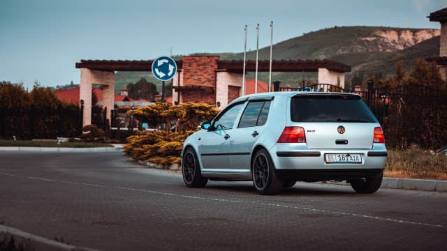 Volkswagen Golf IV #DEDok ☎️