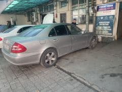Car Image Blur