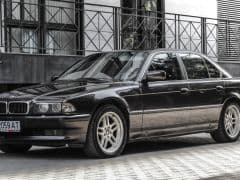 BMW 7 серии III (E38) navarra violet