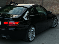 Car Image Blur