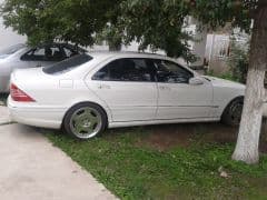 Car Image Blur