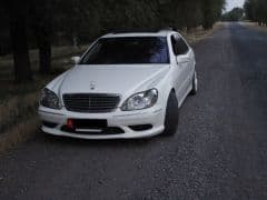 Car Image Blur