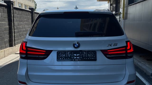 BMW X5 III (F15) 4.4