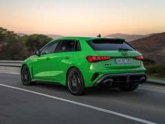 Car Image Blur