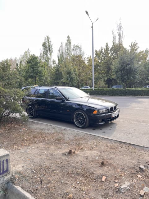 BMW 5 серии IV (E39) Рестайлинг Touring classic